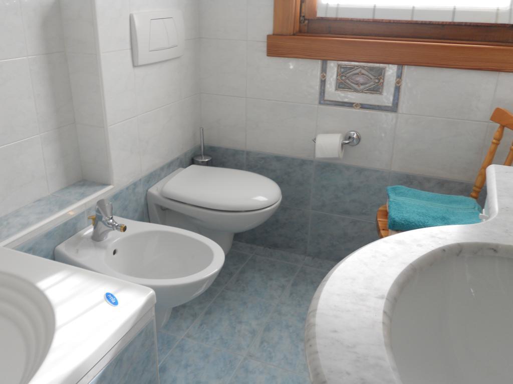 Bait da Giusy Apartment Livigno Bagian luar foto